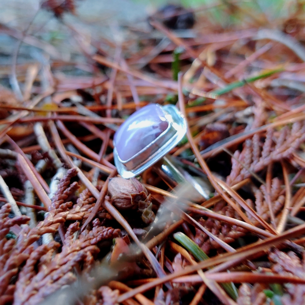 *SOLD* Rare Purple Agate Artisan Made Sterling Silver Ring - Issabeau Jewelry - Picture 9 of 9